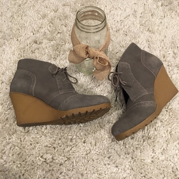 Mia Shoes - Mia wedges